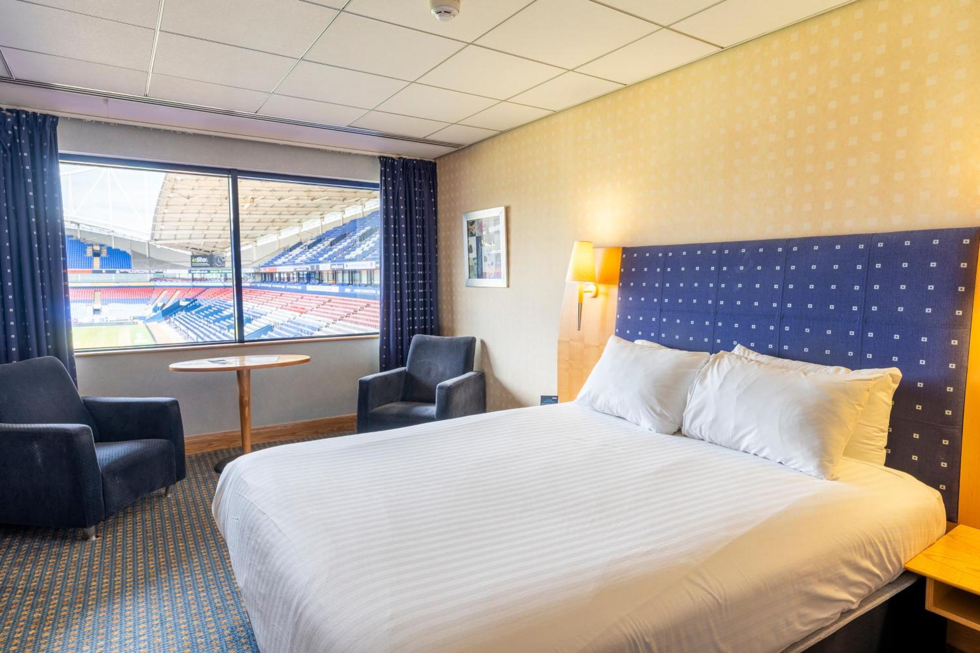 The Bolton Stadium Hotel, A Member Of Radisson Individuals Luaran gambar