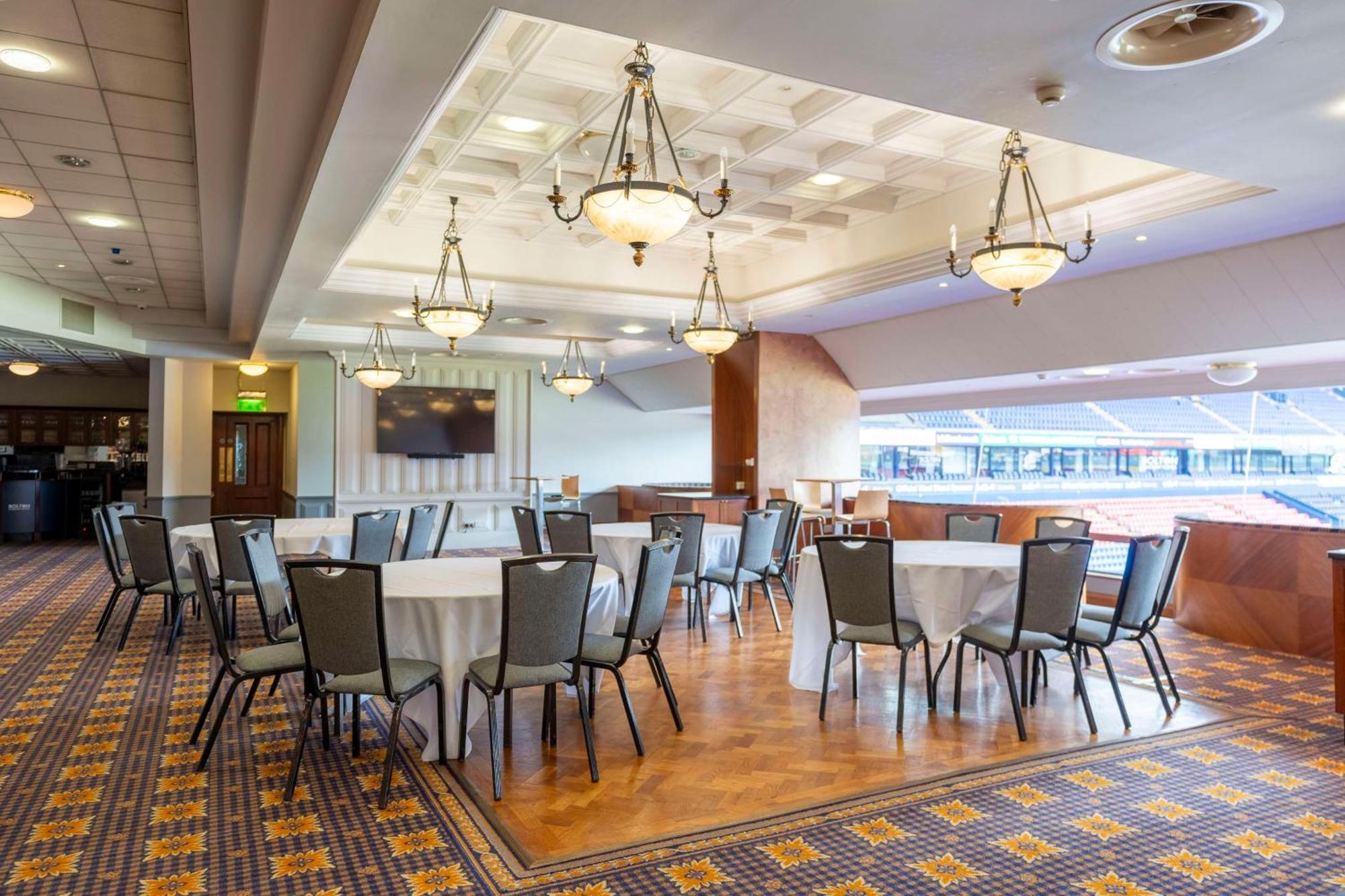 The Bolton Stadium Hotel, A Member Of Radisson Individuals Luaran gambar