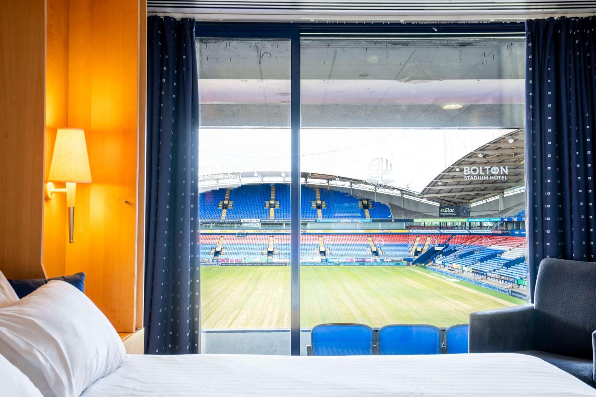 The Bolton Stadium Hotel, A Member Of Radisson Individuals Luaran gambar