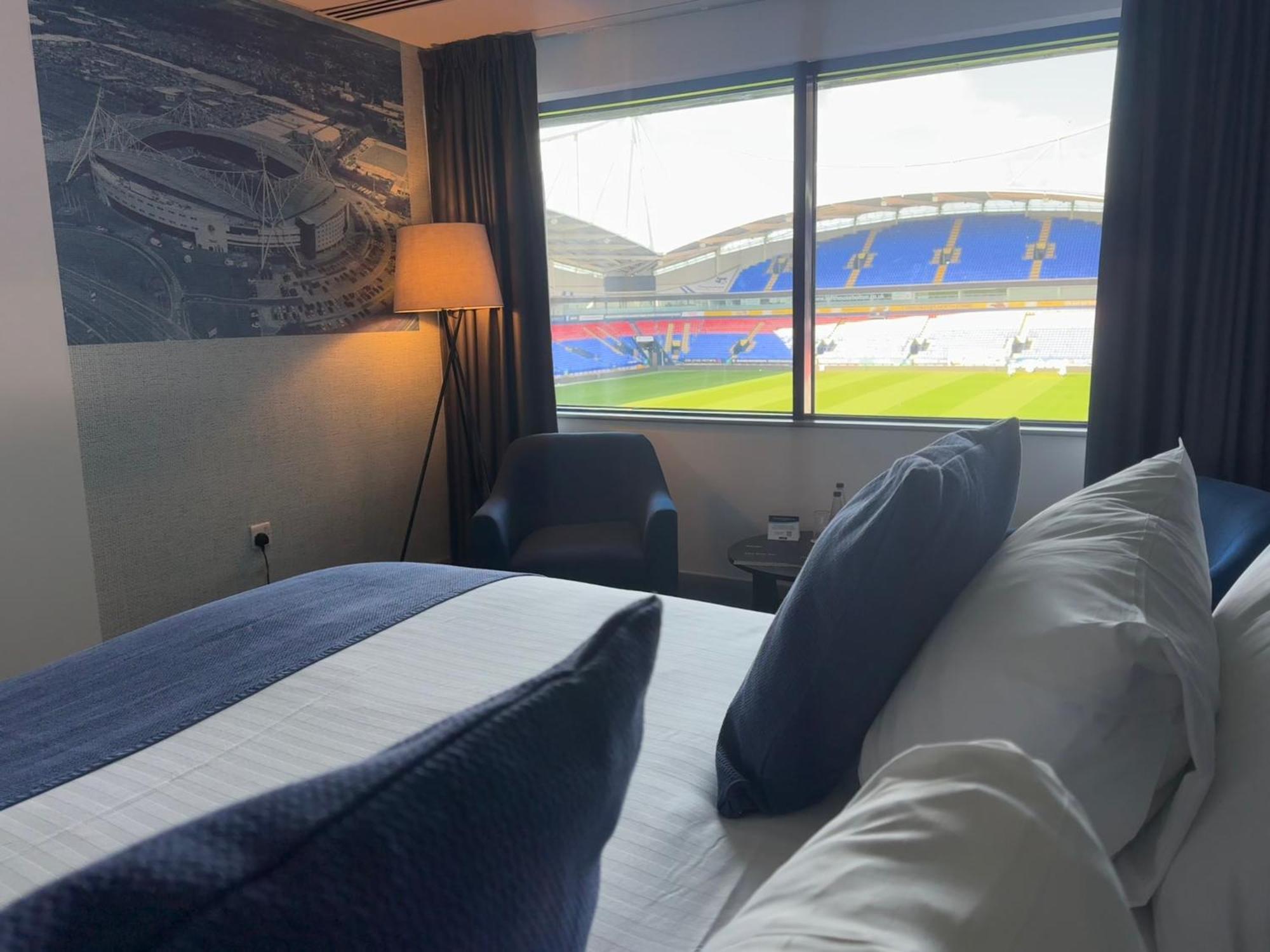 The Bolton Stadium Hotel, A Member Of Radisson Individuals Luaran gambar