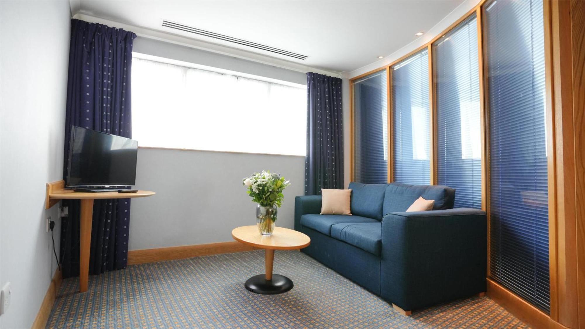 The Bolton Stadium Hotel, A Member Of Radisson Individuals Luaran gambar